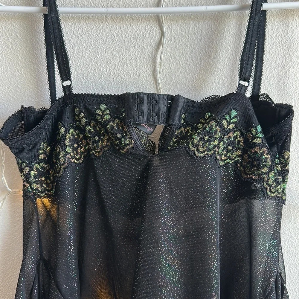 Vintage Victoria’s Secret Slip 🖤✨​​​​​​ - Picture 5 of 6